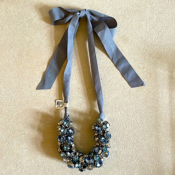 LOFT Jewelry - Loft necklace